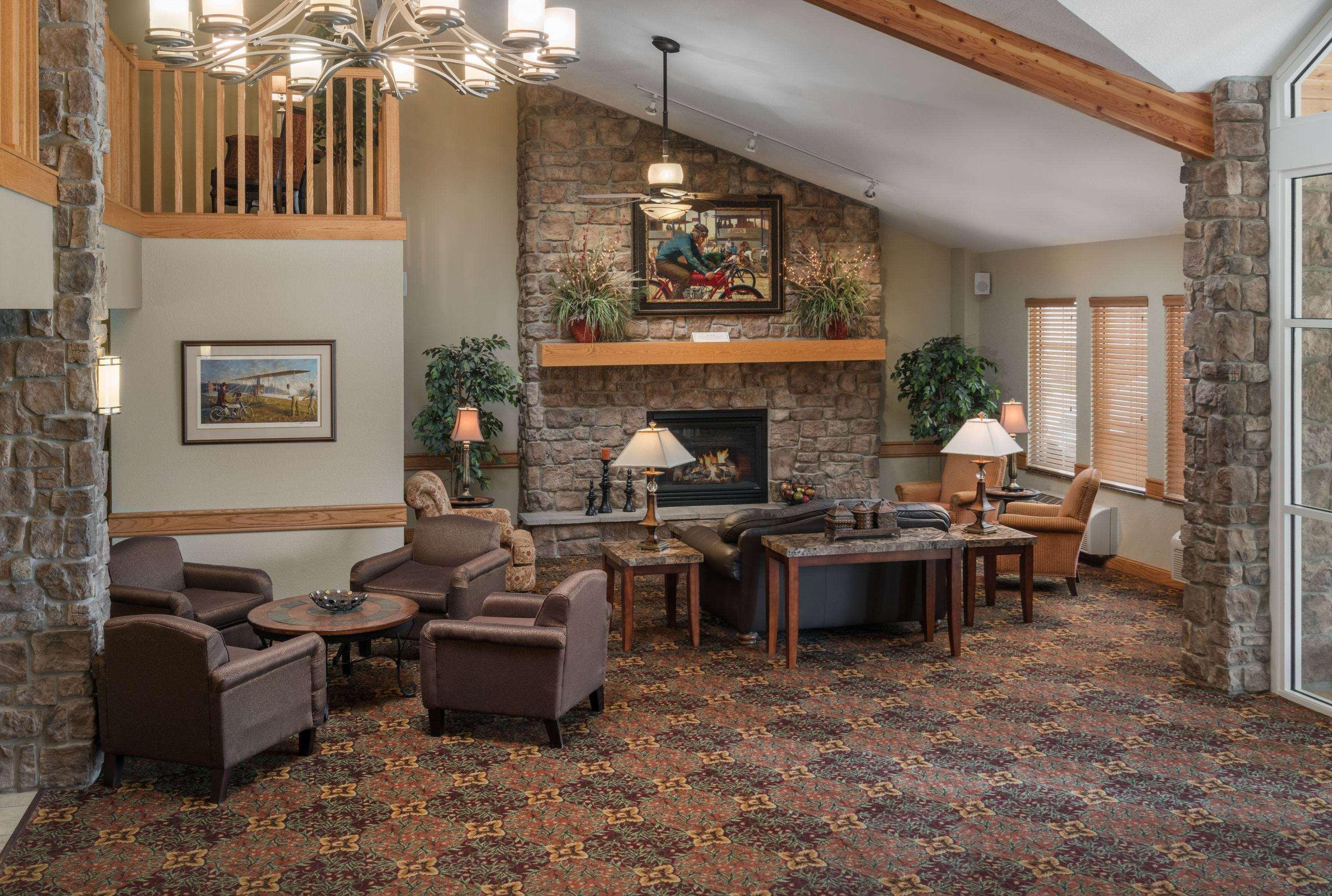 Americinn By Wyndham Anamosa Экстерьер фото